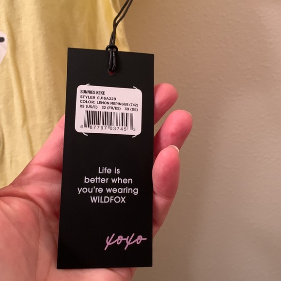 ✅✅🌷WildFox Sunnies Keke Shirt in Lemon Meringue - Picture 5 of 8